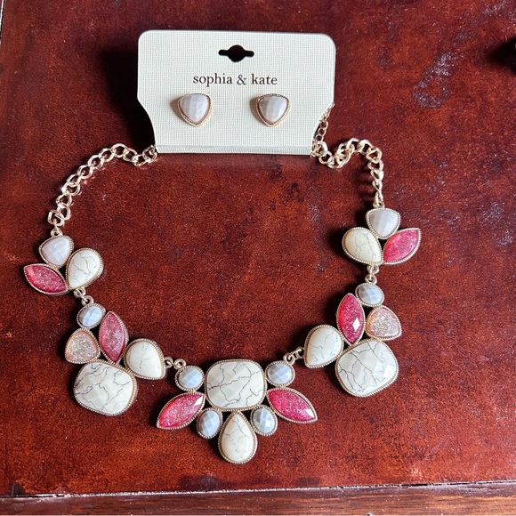 Sophia & Kate Pink and Cream Statement Necklace and Earrings Set - Picture 7 of 7